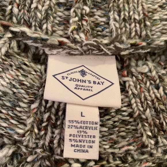 St John's Bay woman's sweaters  SZ L Olive - Picture 4 of 4
